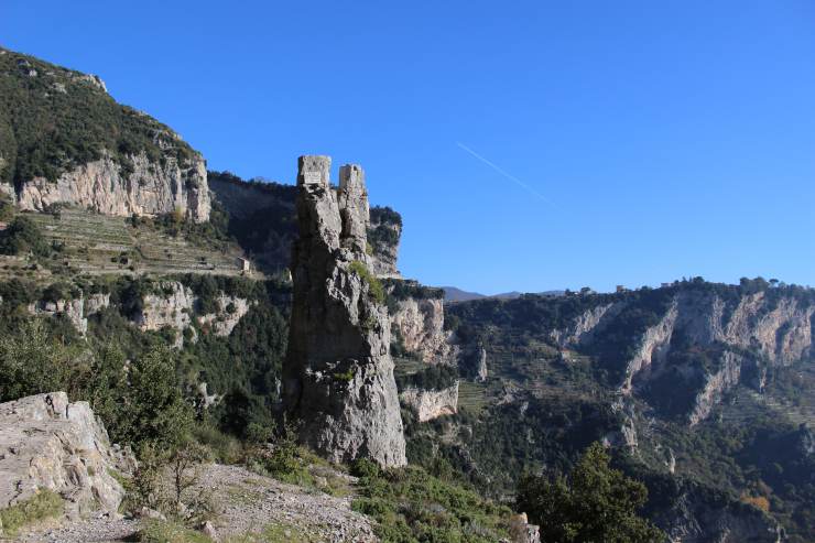 sentiero degli dei panorama mozzafiato trekking 